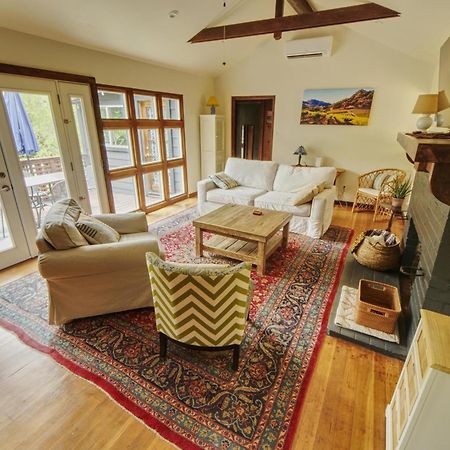 Rivers Breeze Relaxing Riverside Cabin With Private Suite Kayaks Healdsburg Exterior foto