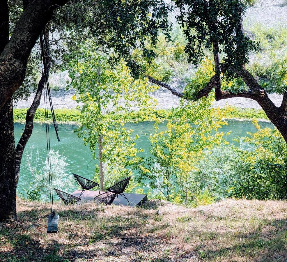 Rivers Breeze Relaxing Riverside Cabin With Private Suite Kayaks Healdsburg Exterior foto